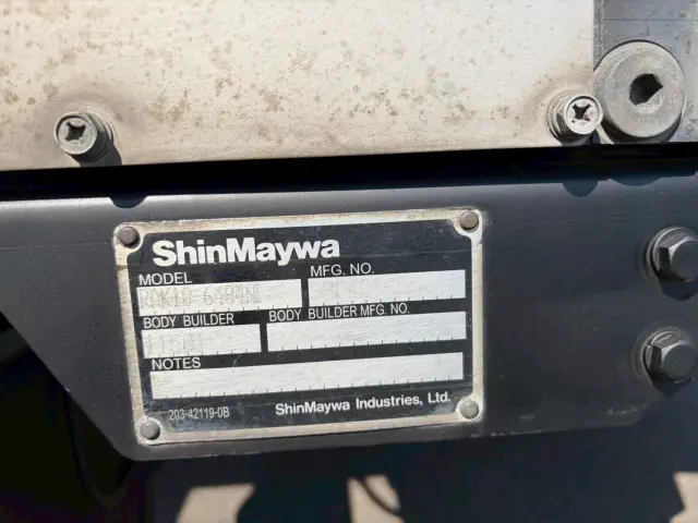 いすゞ エルフ TPG-NPR85AN(2WD)の写真24