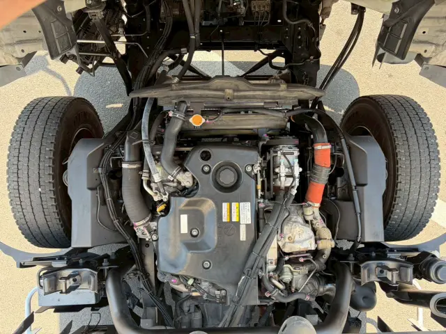 いすゞ エルフ TPG-NPR85AN(2WD)の写真33