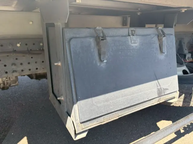 いすゞ エルフ TPG-NPR85AN(2WD)の写真15