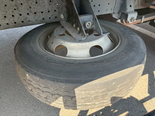 いすゞ エルフ TPG-NPR85AN(2WD)の写真16