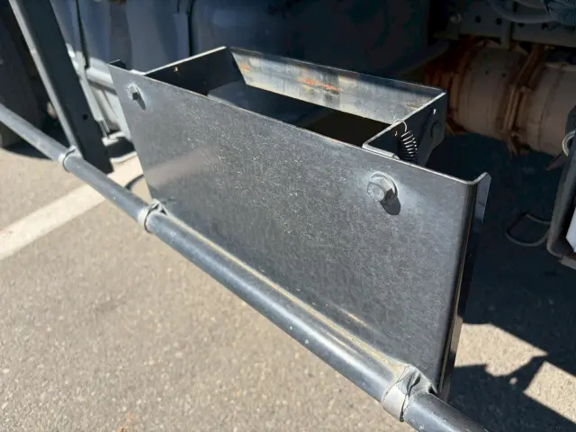 いすゞ エルフ TPG-NPR85AN(2WD)の写真23