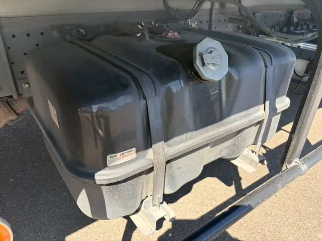 いすゞ エルフ TPG-NPR85AN(2WD)の写真24