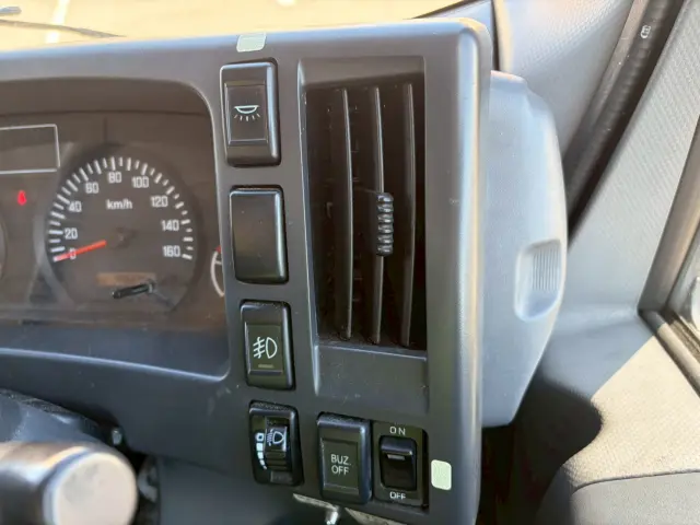 いすゞ エルフ TPG-NPR85AN(2WD)の写真46