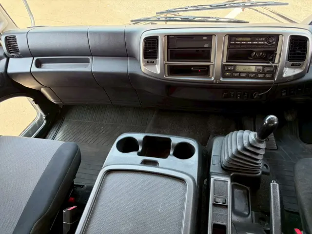 日野 レンジャー TKG-FD9JLAA(2WD)の写真3