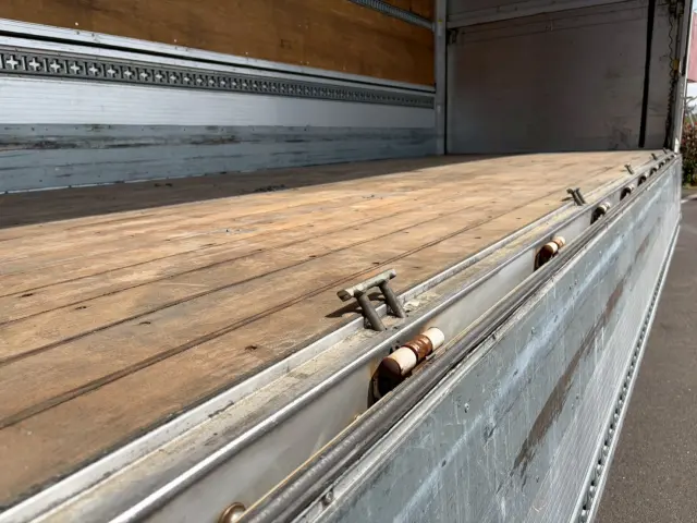 日野 レンジャー TKG-FD9JLAA(2WD)の写真25