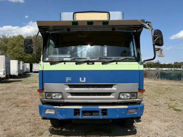 三菱 スーパーグレート U-FV411R(6x4)の写真4