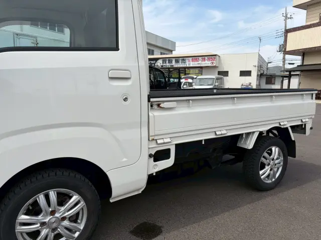 ダイハツ ハイゼットトラック EBD-S510P(4WD)の写真11