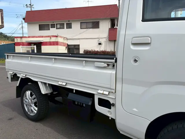 ダイハツ ハイゼットトラック EBD-S510P(4WD)の写真15