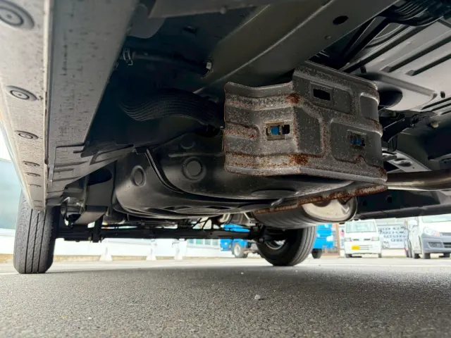 日産 バネットバン 5BF-VM20の写真21