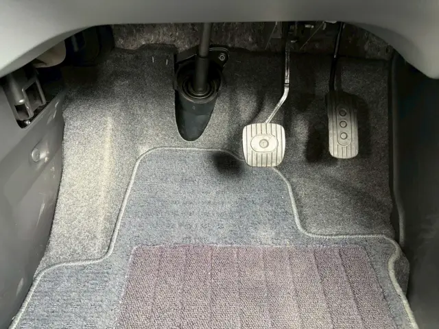 日産 バネットバン 5BF-VM20の写真40