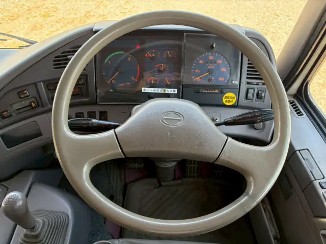 日野 プロフィア KC-FW4FWDA(8x4)の写真45