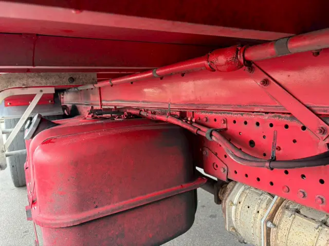 いすゞ エルフ TPG-NPR85N(2WD)の写真26