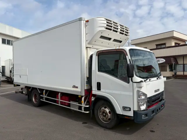 いすゞ エルフ TPG-NPR85N(2WD)の写真4