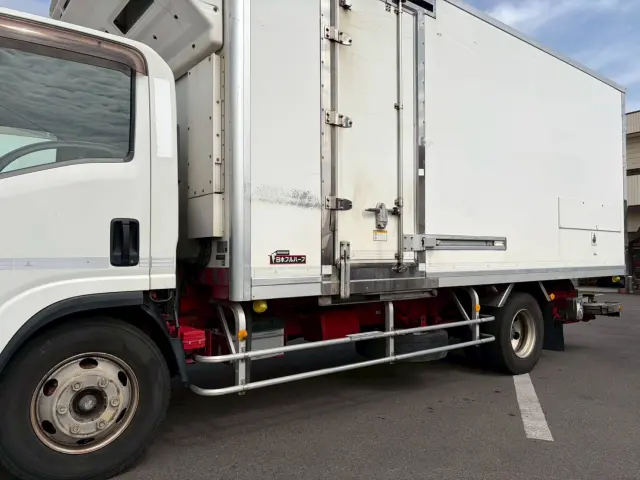 いすゞ エルフ TPG-NPR85N(2WD)の写真15