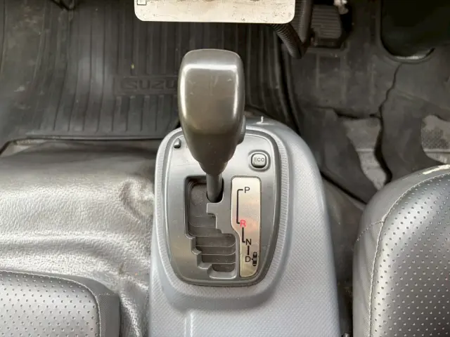 いすゞ エルフ TPG-NPR85N(2WD)の写真41