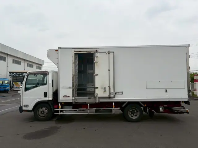 いすゞ エルフ TPG-NPR85N(2WD)の写真6