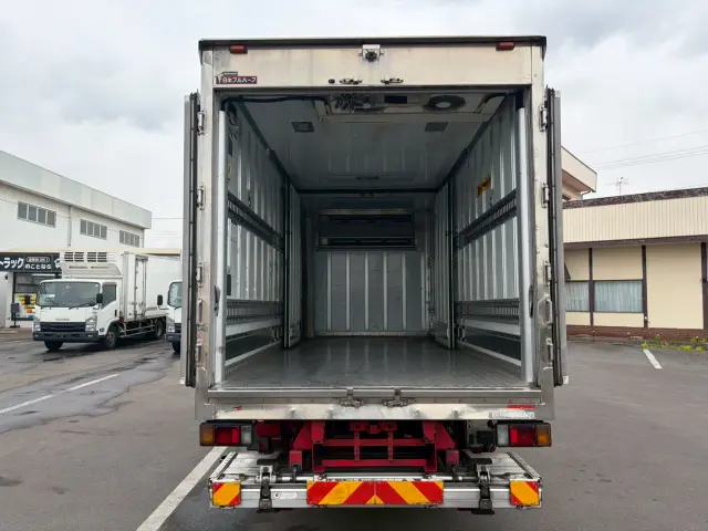 いすゞ エルフ TPG-NPR85N(2WD)の写真11