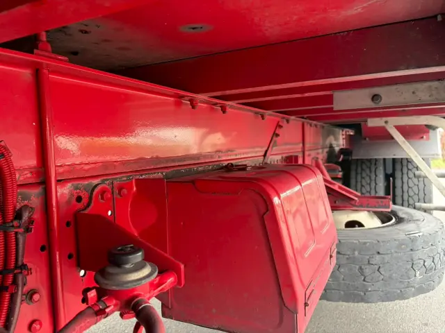 いすゞ エルフ TPG-NPR85N(2WD)の写真14