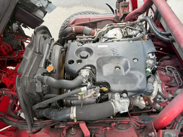 いすゞ エルフ TPG-NPR85N(2WD)の写真28