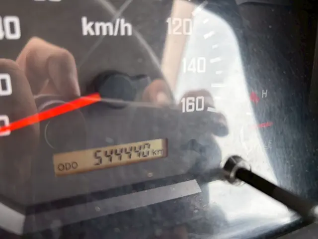 いすゞ エルフ TPG-NPR85N(2WD)の写真38