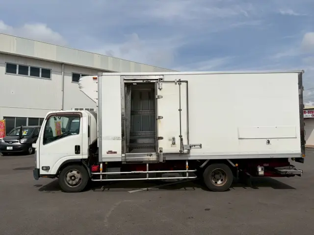 いすゞ エルフ TPG-NPR85N(2WD)の写真7