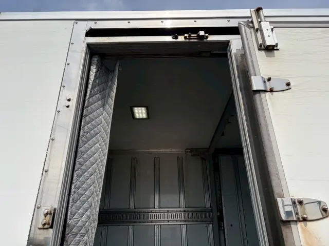 いすゞ エルフ TPG-NPR85N(2WD)の写真8