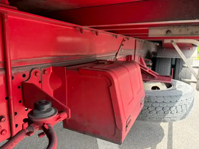 いすゞ エルフ TPG-NPR85N(2WD)の写真18