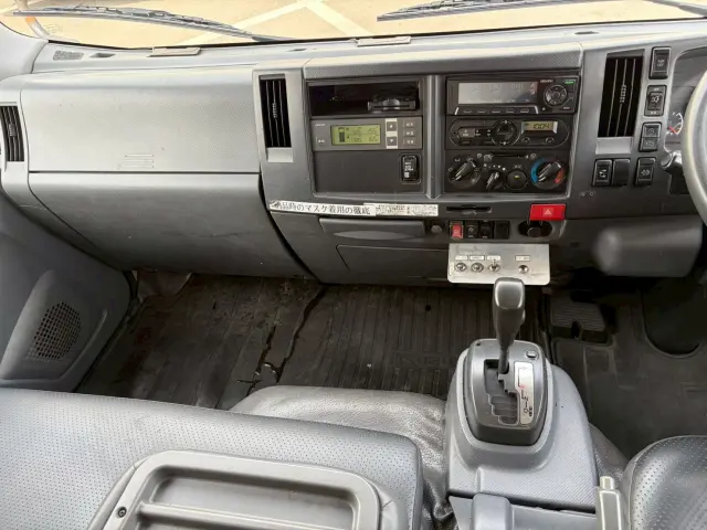 いすゞ エルフ TPG-NPR85N(2WD)の写真43