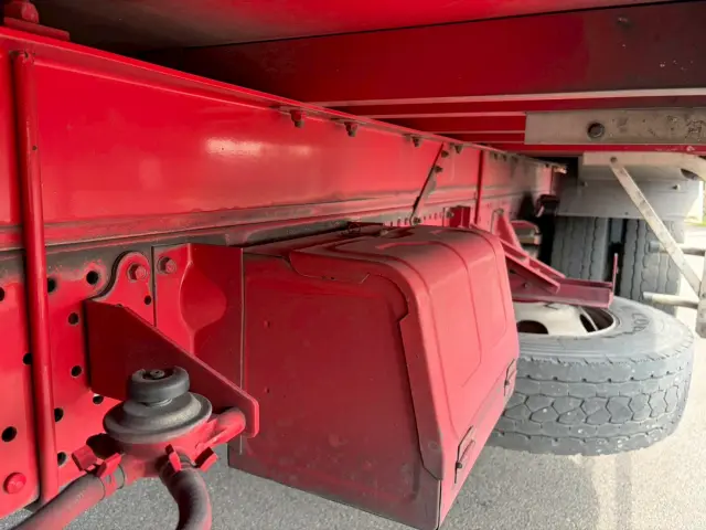 いすゞ エルフ TPG-NPR85N(2WD)の写真24