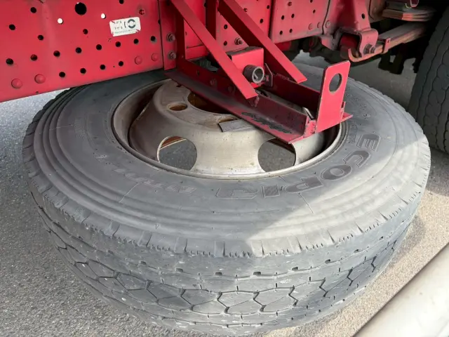 いすゞ エルフ TPG-NPR85N(2WD)の写真27