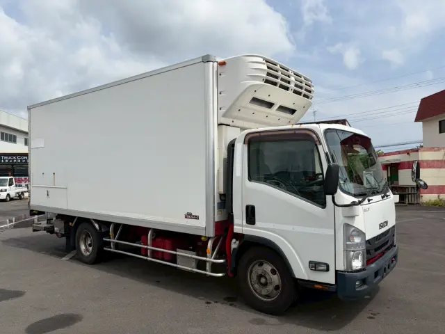 いすゞ エルフ TPG-NPR85N(2WD)の写真5