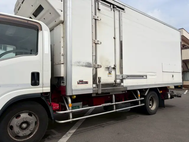 いすゞ エルフ TPG-NPR85N(2WD)の写真17