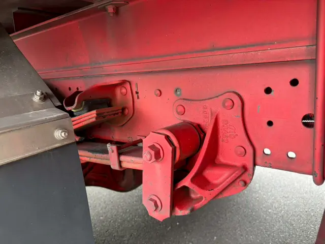 いすゞ エルフ TPG-NPR85N(2WD)の写真23