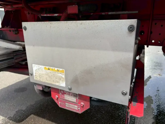 いすゞ エルフ TPG-NPR85N(2WD)の写真31