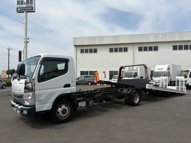 三菱 キャンター TPG-FEB80(2WD)の写真1