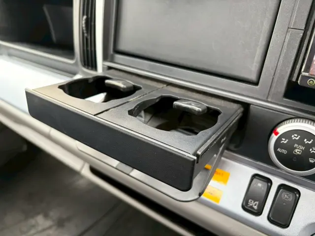 三菱 キャンター TPG-FEB80(2WD)の写真45