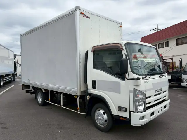 いすゞ エルフ TDG-NPS85AN(4WD)の写真4