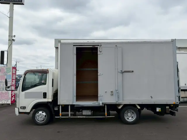 いすゞ エルフ TDG-NPS85AN(4WD)の写真6