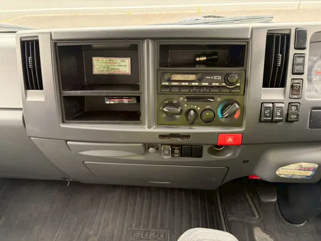 いすゞ エルフ TDG-NPS85AN(4WD)の写真40