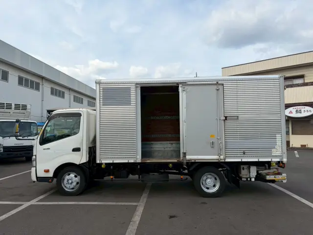 日野 デュトロ TKG-XZU710M(2WD)の写真6