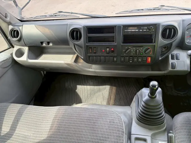 日野 デュトロ TKG-XZU710M(2WD)の写真41