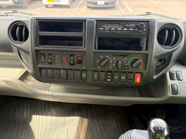 日野 デュトロ TKG-XZU710M(2WD)の写真42