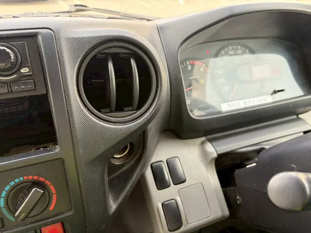 日野 デュトロ TKG-XZU710M(2WD)の写真46