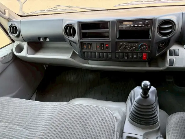 日野 デュトロ TKG-XZU710M(2WD)の写真48