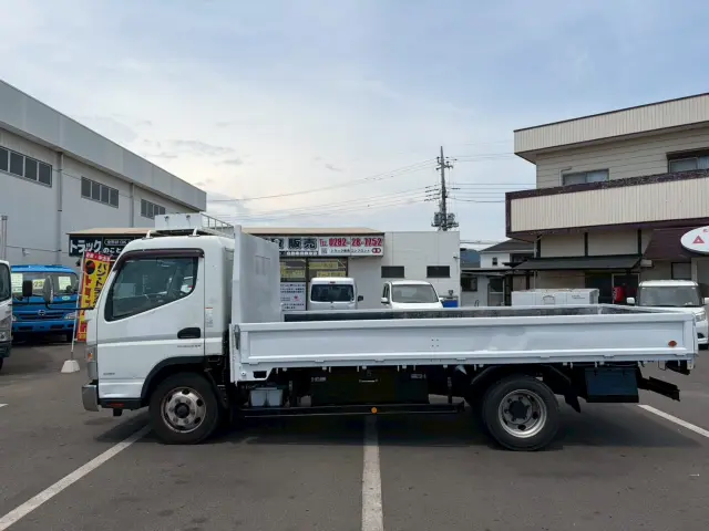 三菱 キャンター TPG-FEB80(2WD)の写真5