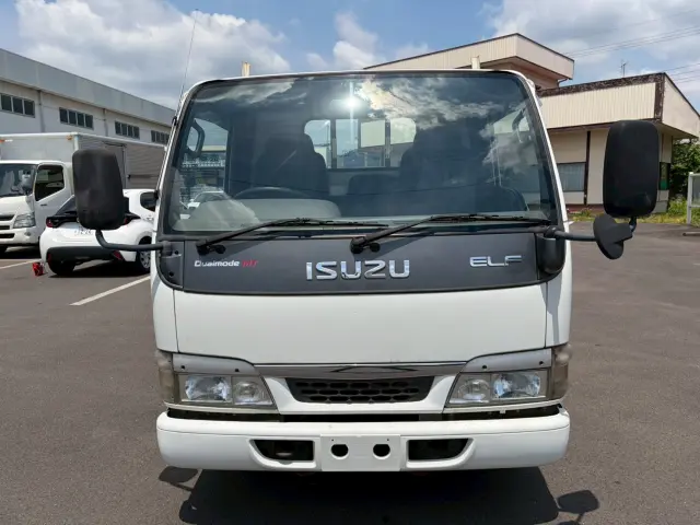 いすゞ エルフ KR-NKR81EA(2WD)の写真2