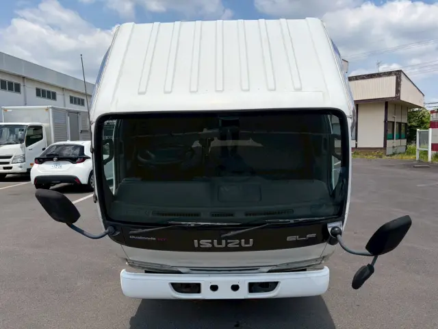 いすゞ エルフ KR-NKR81EA(2WD)の写真3