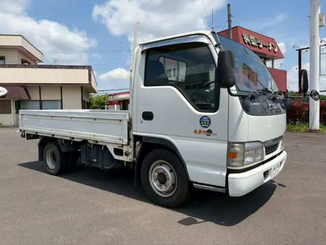 いすゞ エルフ KR-NKR81EA(2WD)の写真4