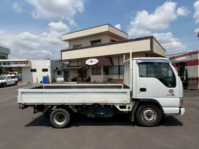 いすゞ エルフ KR-NKR81EA(2WD)の写真7