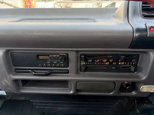 いすゞ エルフ KR-NPR72PR(2WD)の写真45